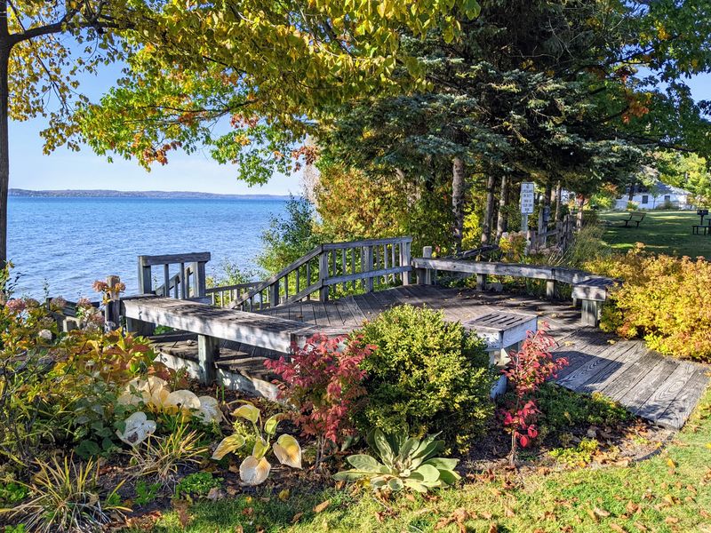 Small-Town Vibes Around the Water