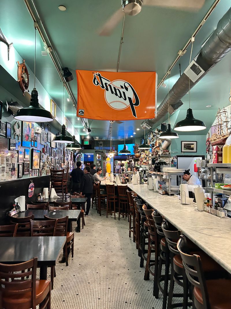 Basement Vibes, Cellar Stories