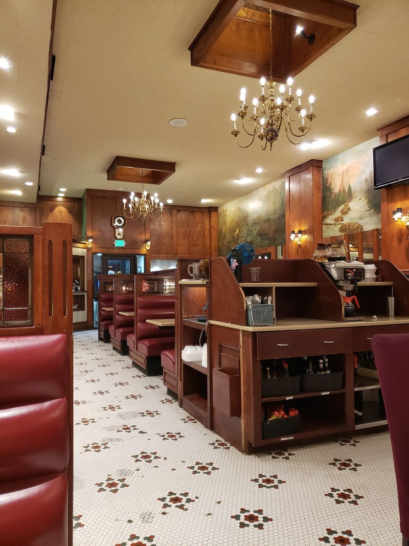 Service With Real Southern Polish