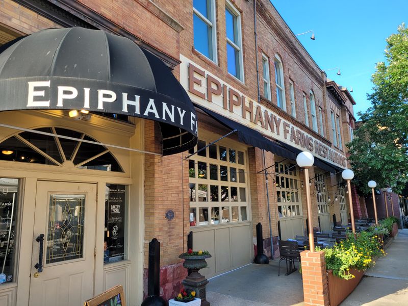 Location in Downtown Bloomington