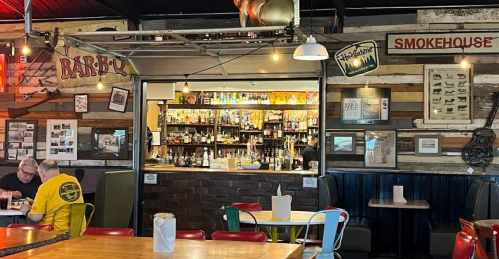 Smoke, Sauce, and Serious Portions Define This Oklahoma Roadside Gem