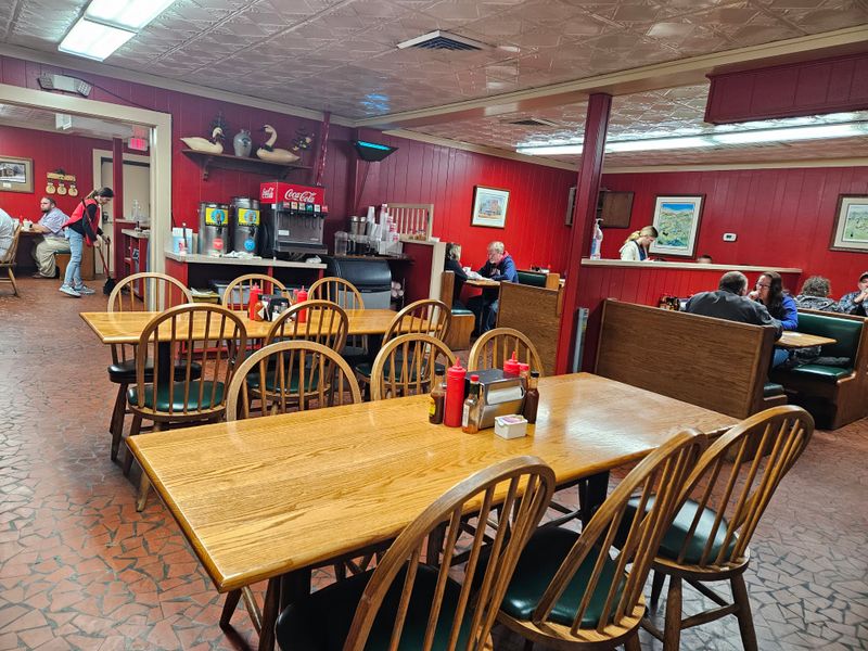 Lexington Barbecue (The Honeymonk)