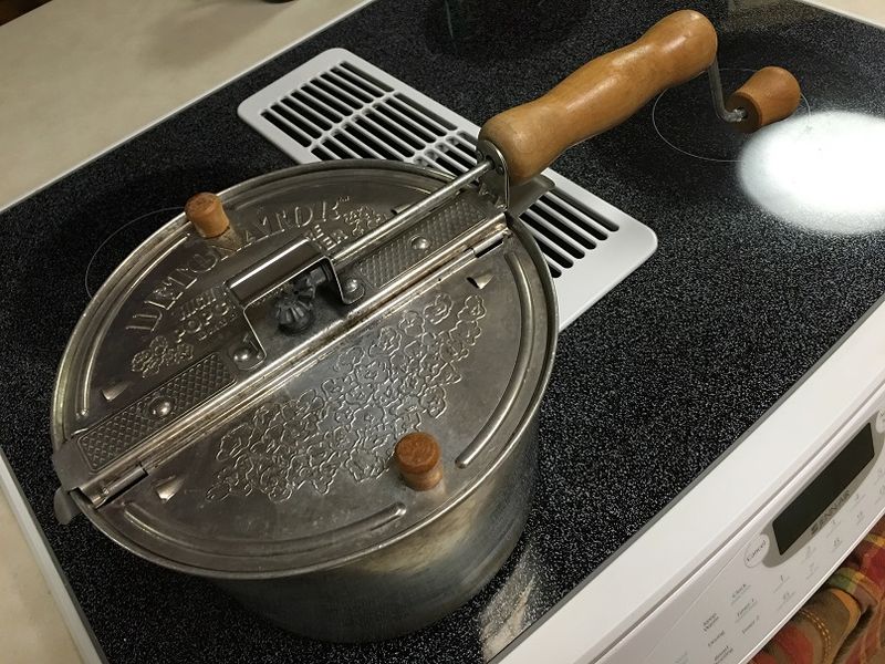 Stove-Top Popcorn Popper