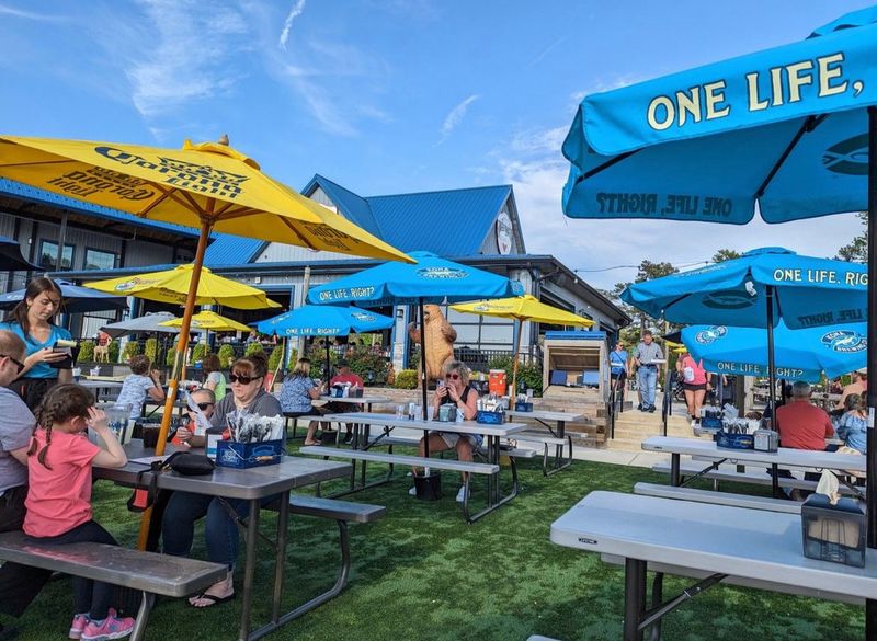 Sweetwater Marina & Riverdeck (Sweetwater / Mullica River area)