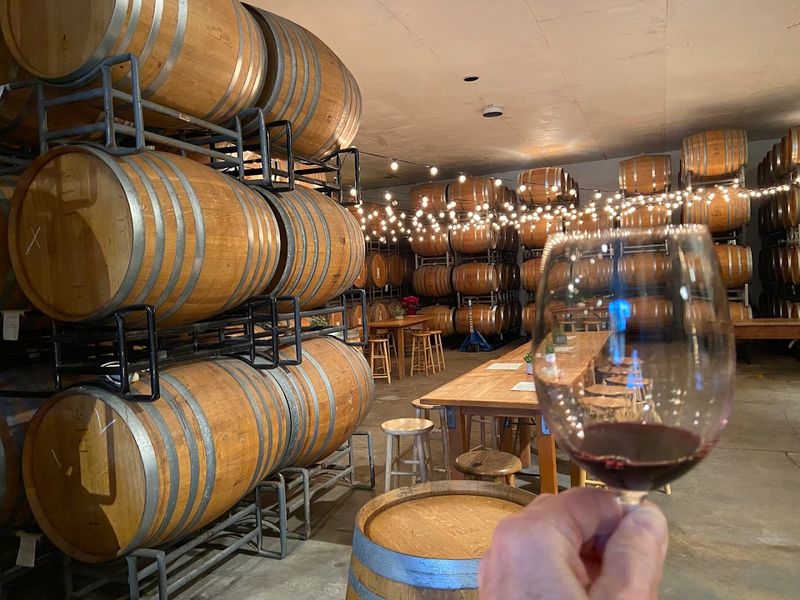 Santa Barbara County — Ocean-Breeze Vineyards (California)