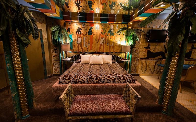 King Tut Is for Big Theme Energy Without the Round Bed