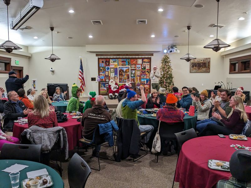 Canyon Community Center: Local Arts and Workshops