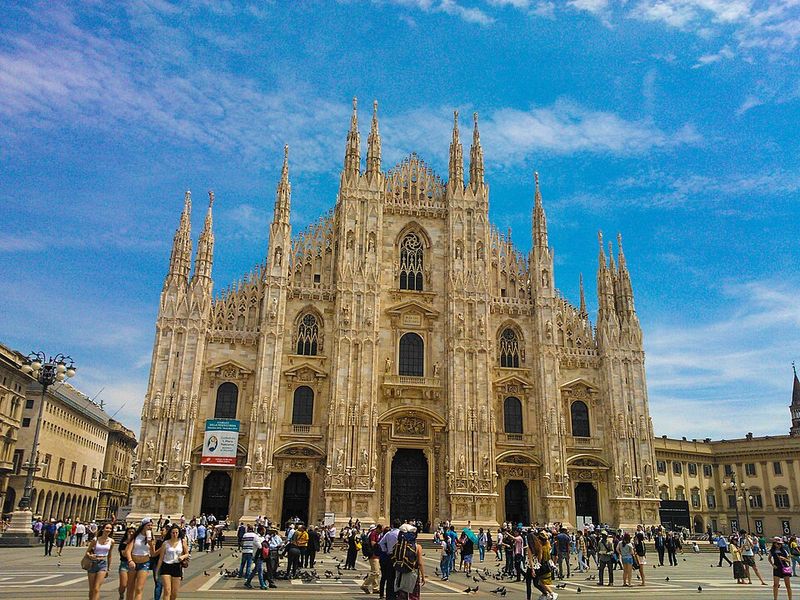 Duomo di Milano + rooftop views (worth planning around)