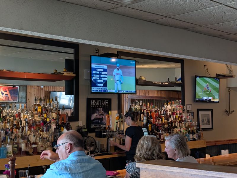 Locals Night at the Bar