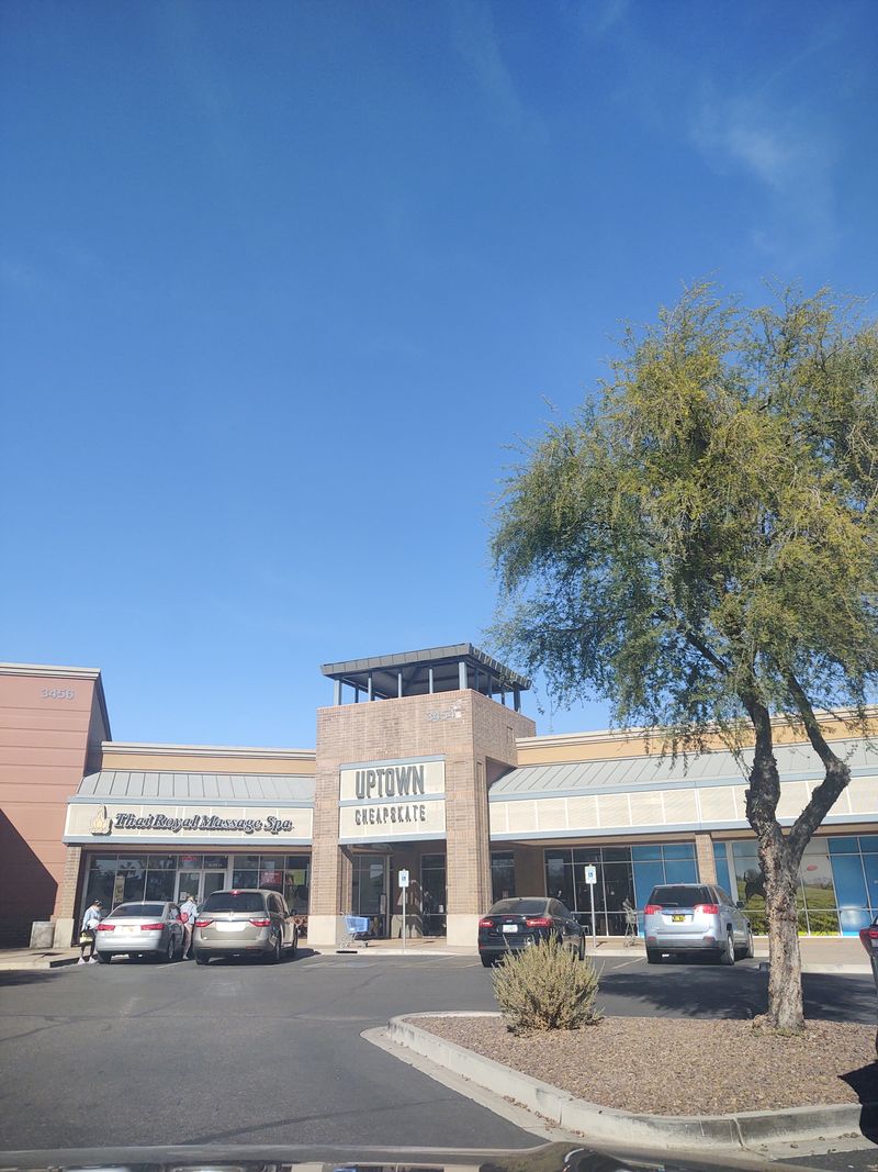 Plan Your Visit: Hours, Parking, And Contact