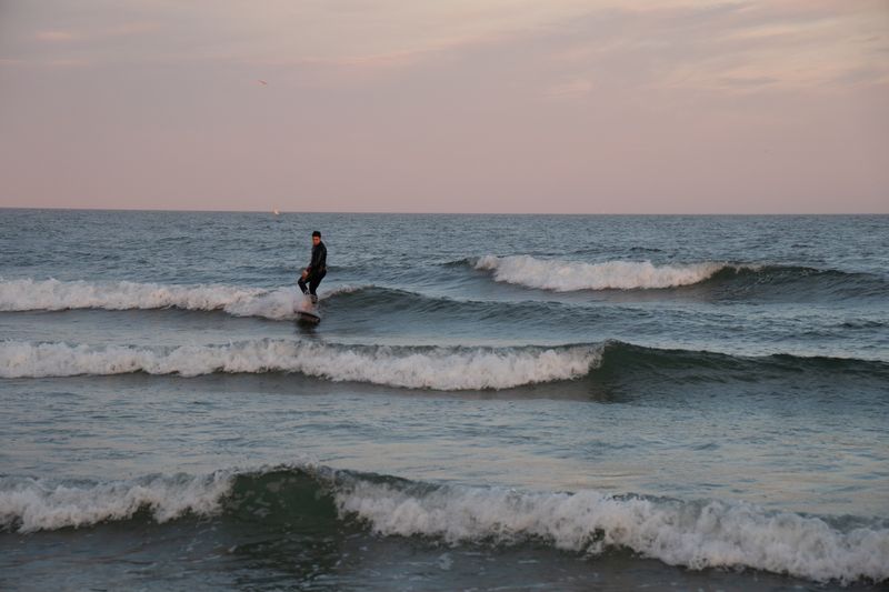 Simple Surf Sessions