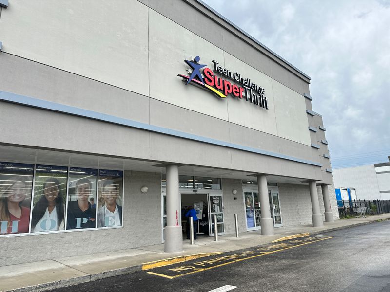 SuperThrift - Sanford