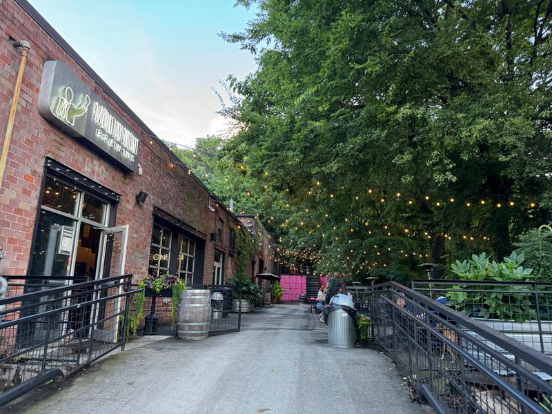 Monday Night Brewing - The Grove - Atlanta, GA (West Midtown)