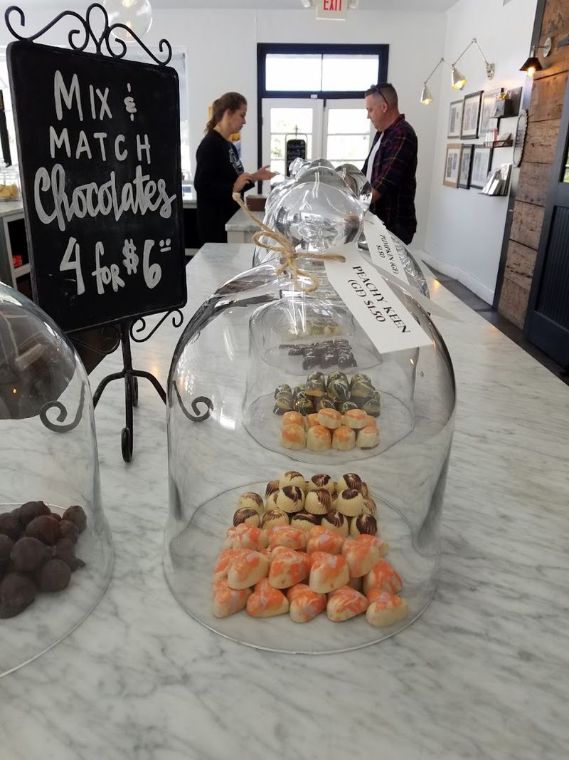 Ambiance And Display Design