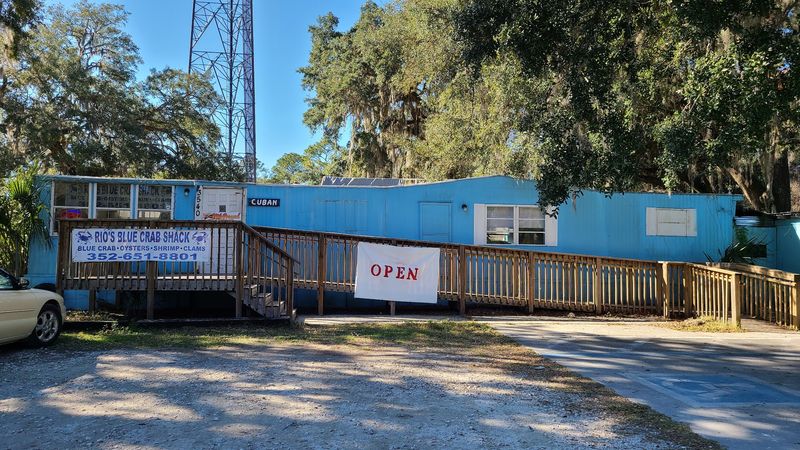 Rio's Blue Crab Shack - Crystal River, FL