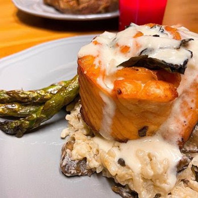 Family-Friendly Dining Environment