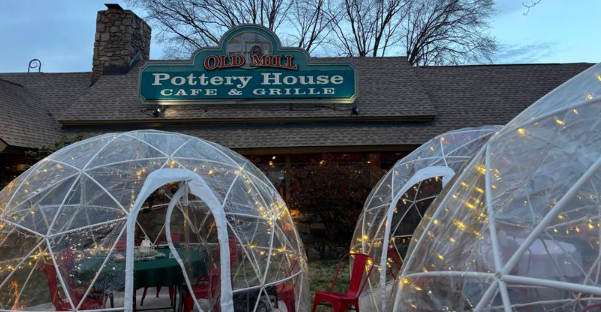 Tennessee Favorite Known for Fresh-Baked Breads and Southern Comfort Eats