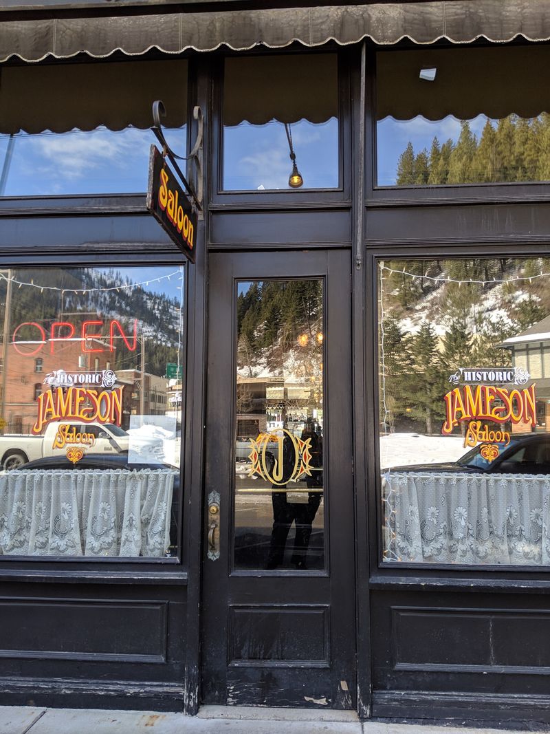 Historic Jameson Hotel Offers Authentic Accommodations