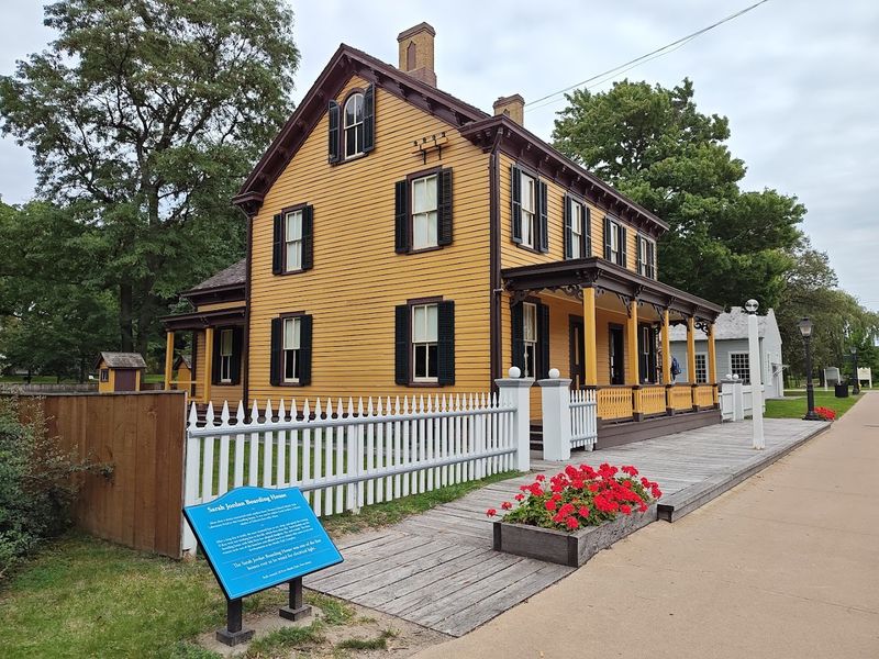 Food and Dining: Eating Like It's 1850