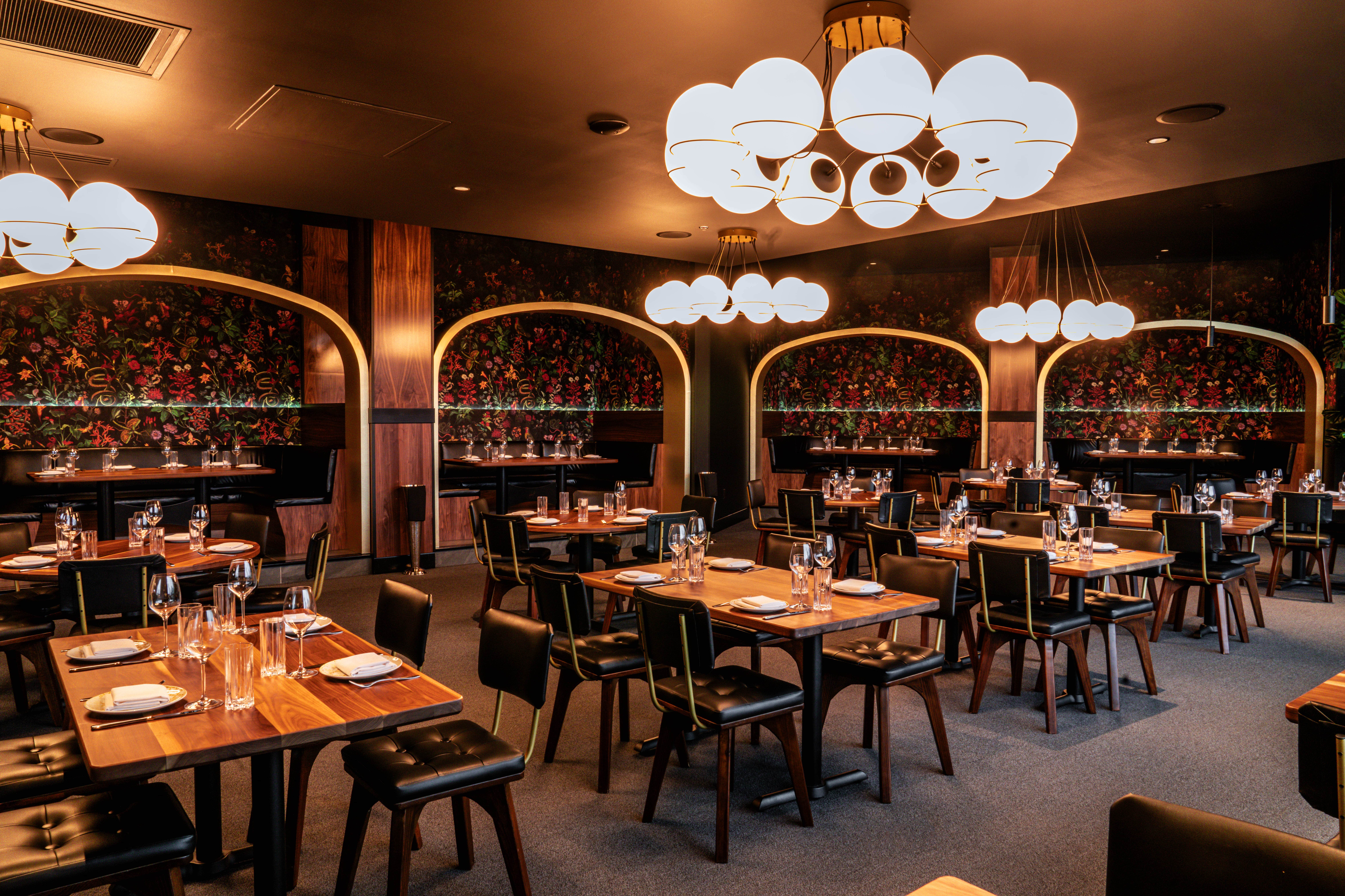 Late-Night Dining Until 11 PM on Weekends