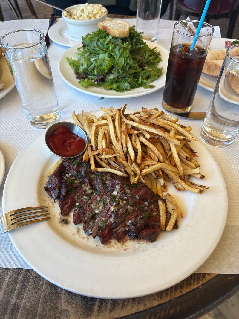 Steak Frites, Classic and Comforting