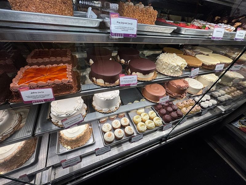 Seasonal Specials and Rotating Offerings