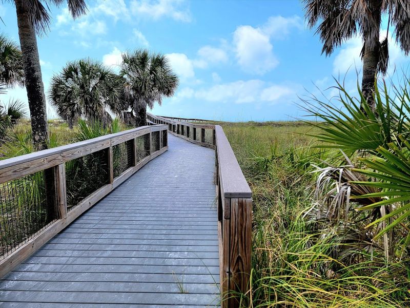 Waterfront Trails Made for Slow Exploration