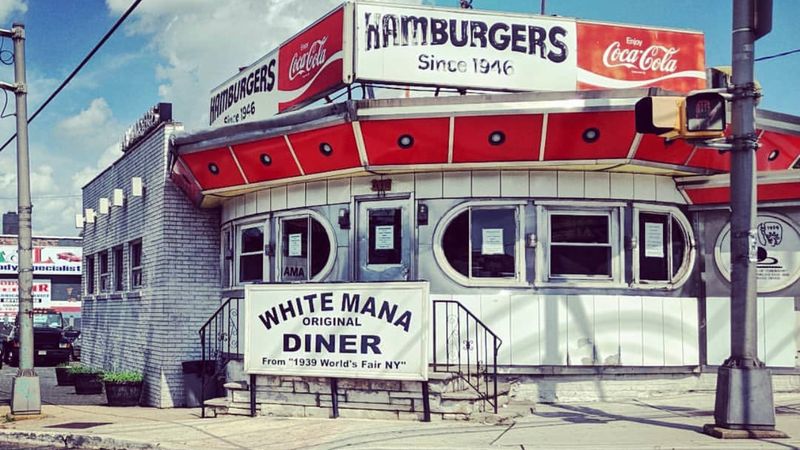 White Mana Diner, Jersey City, New Jersey
