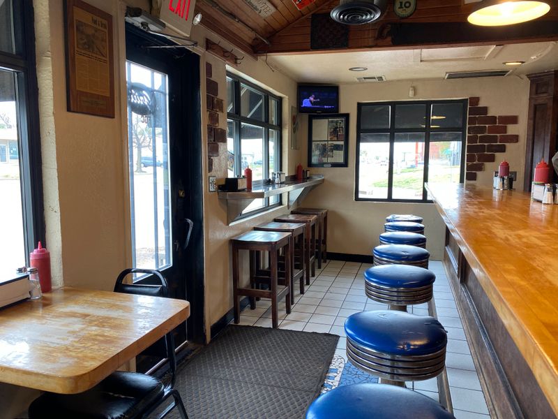 Limited Hours Create Devoted Followers