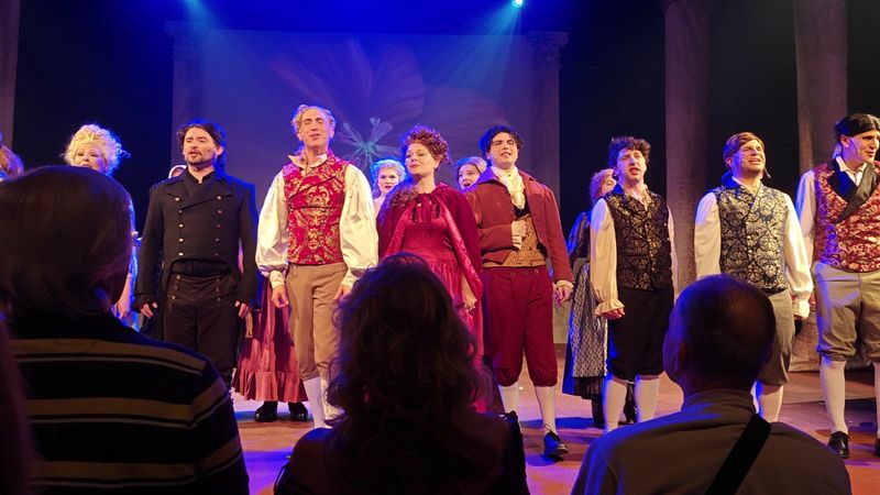 Art Galleries and Creative Culture