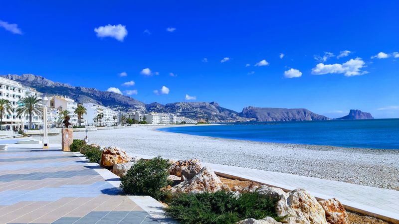 Waterfront Promenade Paseo Marítimo