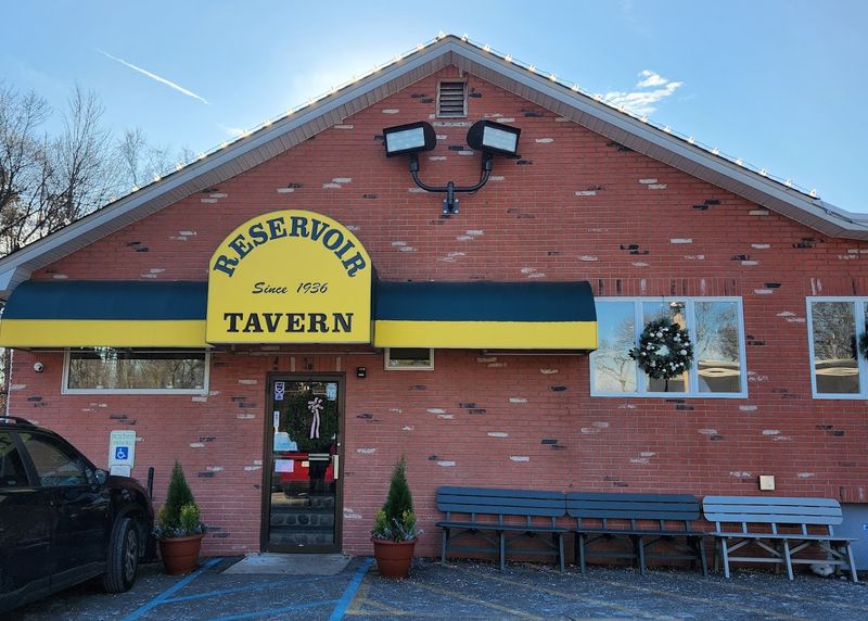 Reservoir Tavern (Boonton)