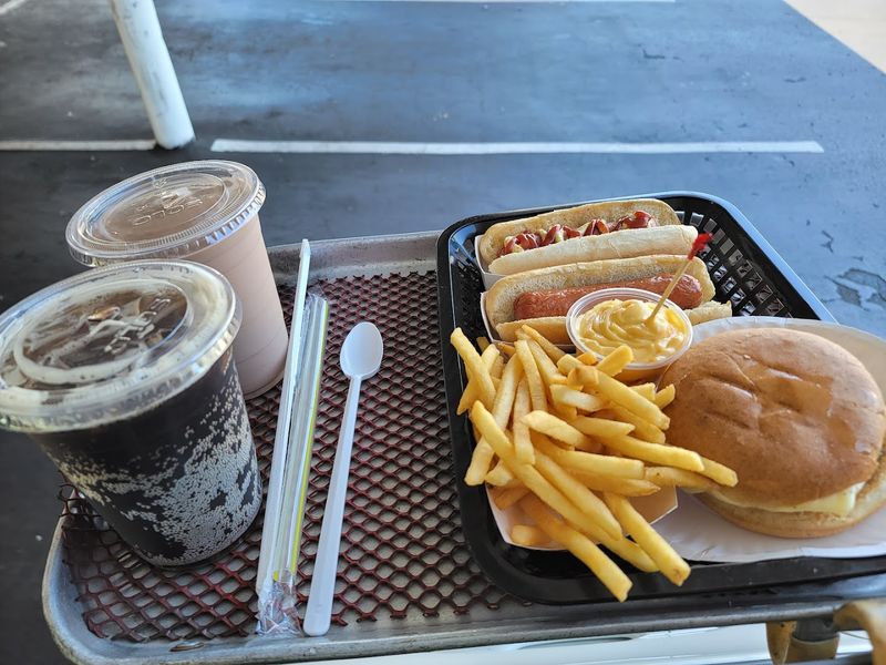 The Menu Keeps Things Refreshingly Simple