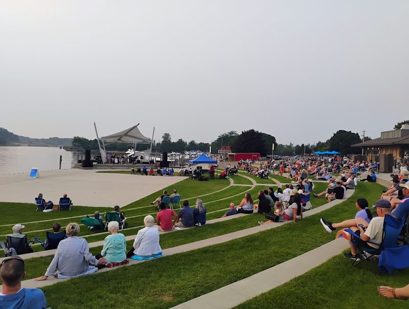 Where to Watch and How to Settle In