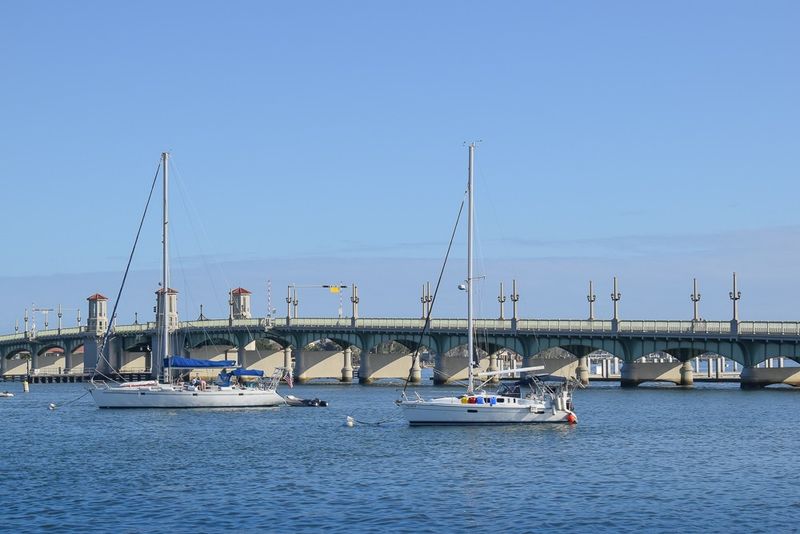 The Bridge of Lions: A Pretty Crossing Worth Pausing On