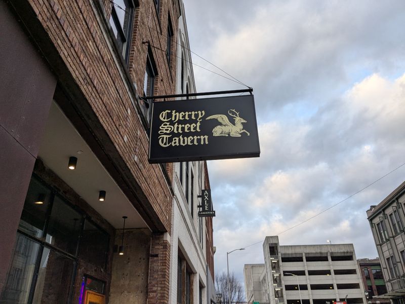 Cherry Street Tavern