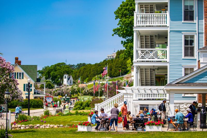 Harbour View Inn - Mackinac Island