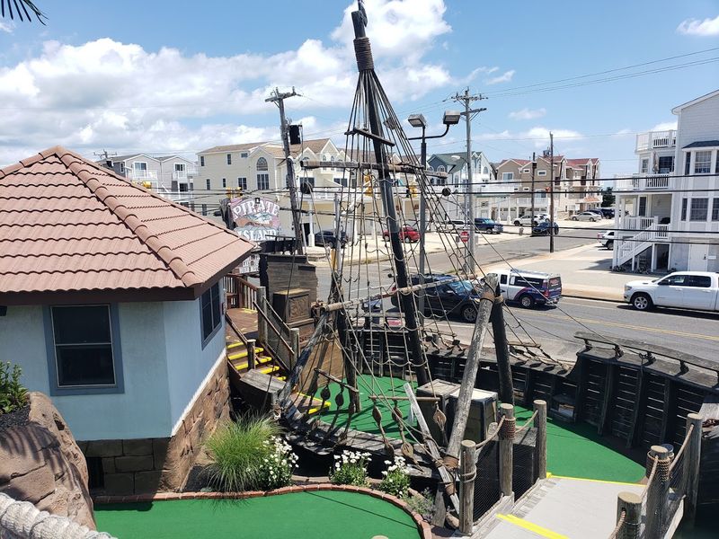 Mini Golf, Arcades, and Family Fun