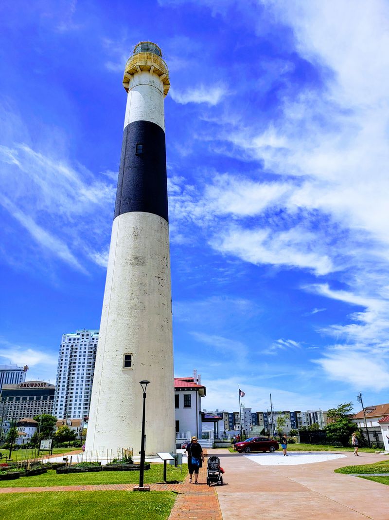 Tallest in New Jersey, Third in the Nation