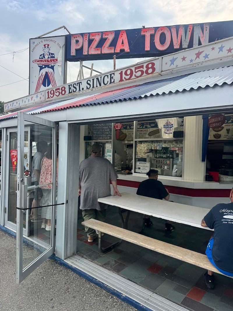 How the New Owners Are Honoring a 1958 Legacy