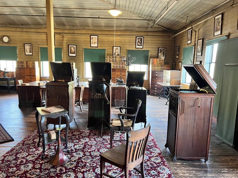 What Edison Actually Invented Here