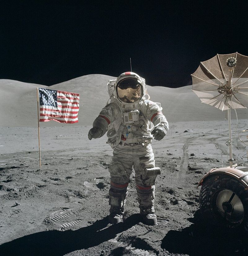 Apollo Astronauts Shut the Rumor Down