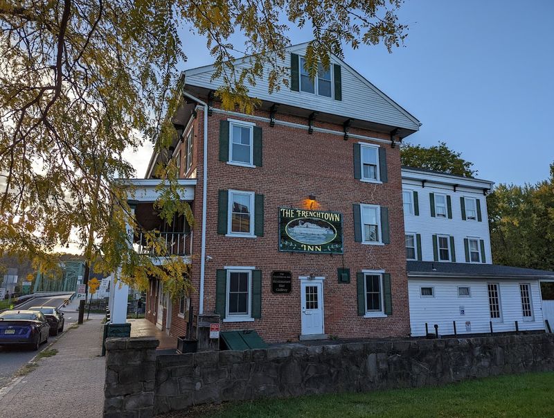 Where to Stay When You Want to Linger