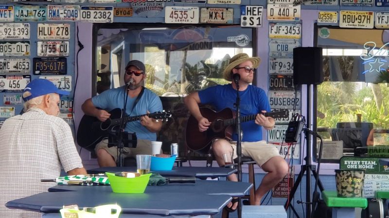 Live Music and the Oceanfront Atmosphere