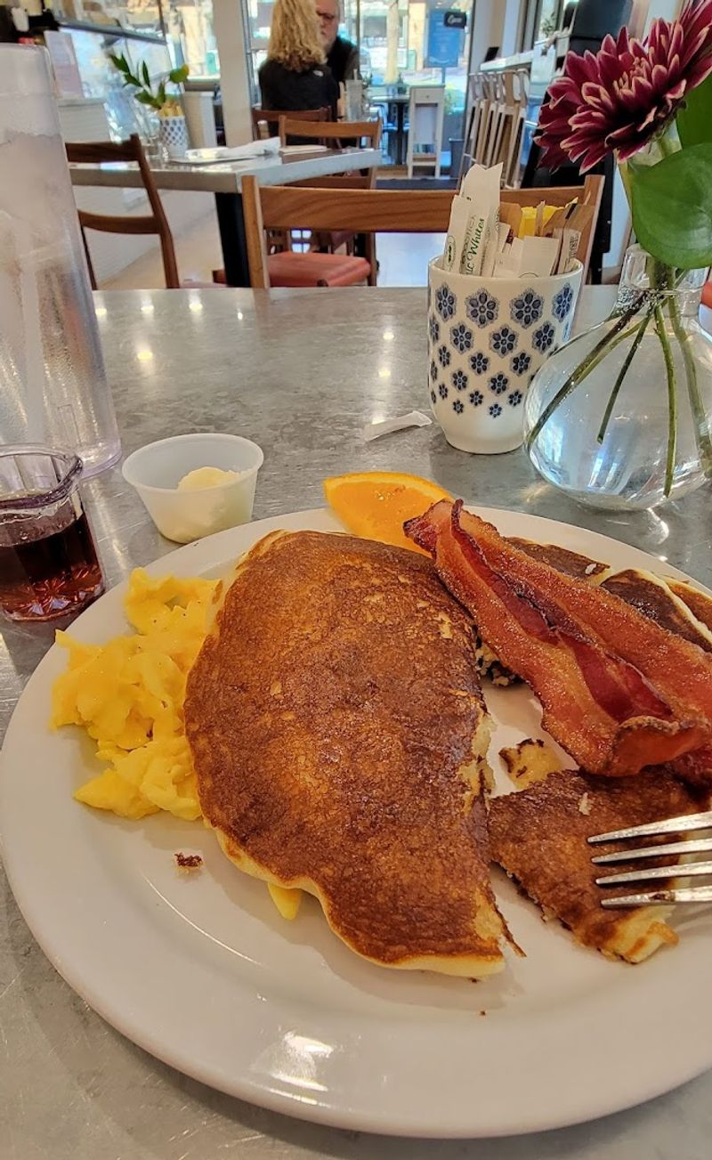 Breakfast Done Right with Fluffy Pancakes and More