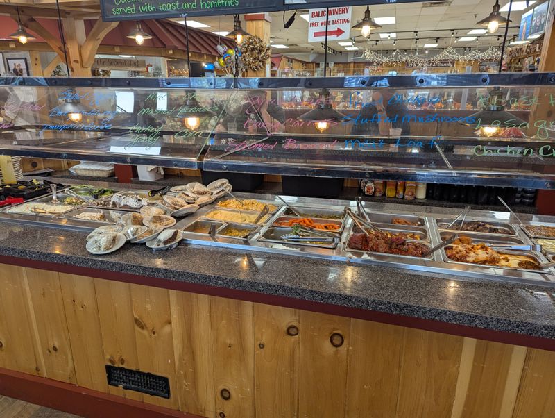 Hot Buffet Spread That Feels Like Home