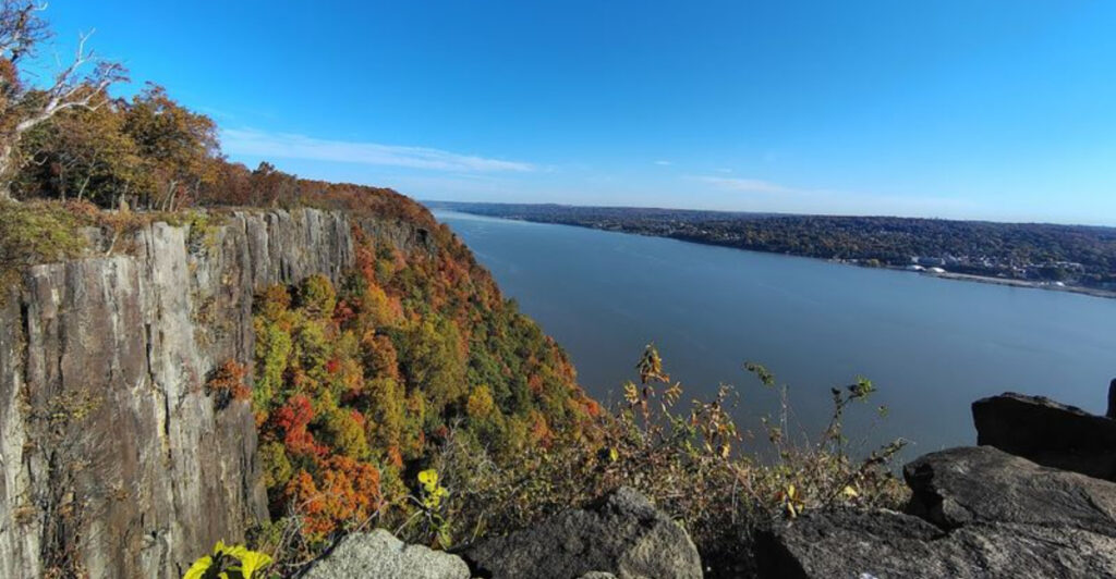 The Rugged New Jersey Trail That Feels Like a Secret and Ends in Pure Wow