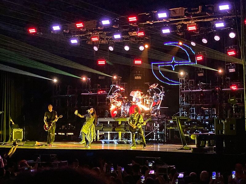 Evanescence – Bring Me to Life