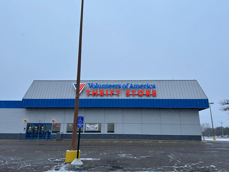 Volunteers of America Thrift Store — Lansing