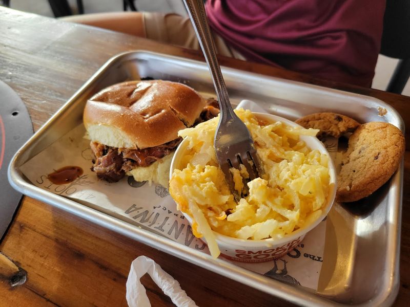 First Impressions: Atmosphere and Vibe